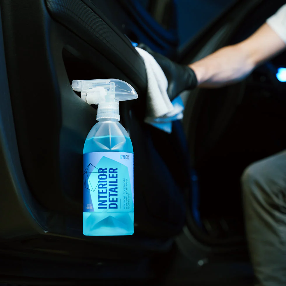 Gyeon Q²M Interior Detailer - 500ml - Image 7