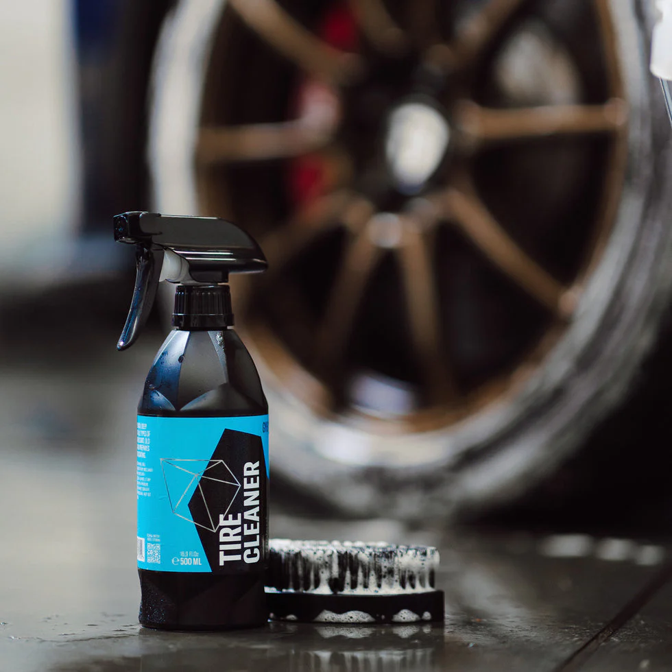 Gyeon Q²M Tire Cleaner - 500ml - Image 7